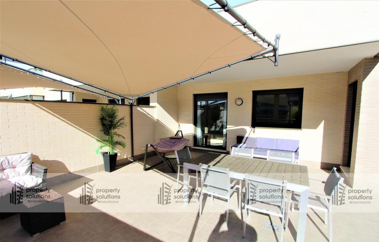 Appartamento Playa Los Álamos - Segunda línea de playa - Piscina - Playa a 300 metros - PARKING GRATIS - EXCELENTE CONEXIÓN WIFI Torremolinos Esterno foto