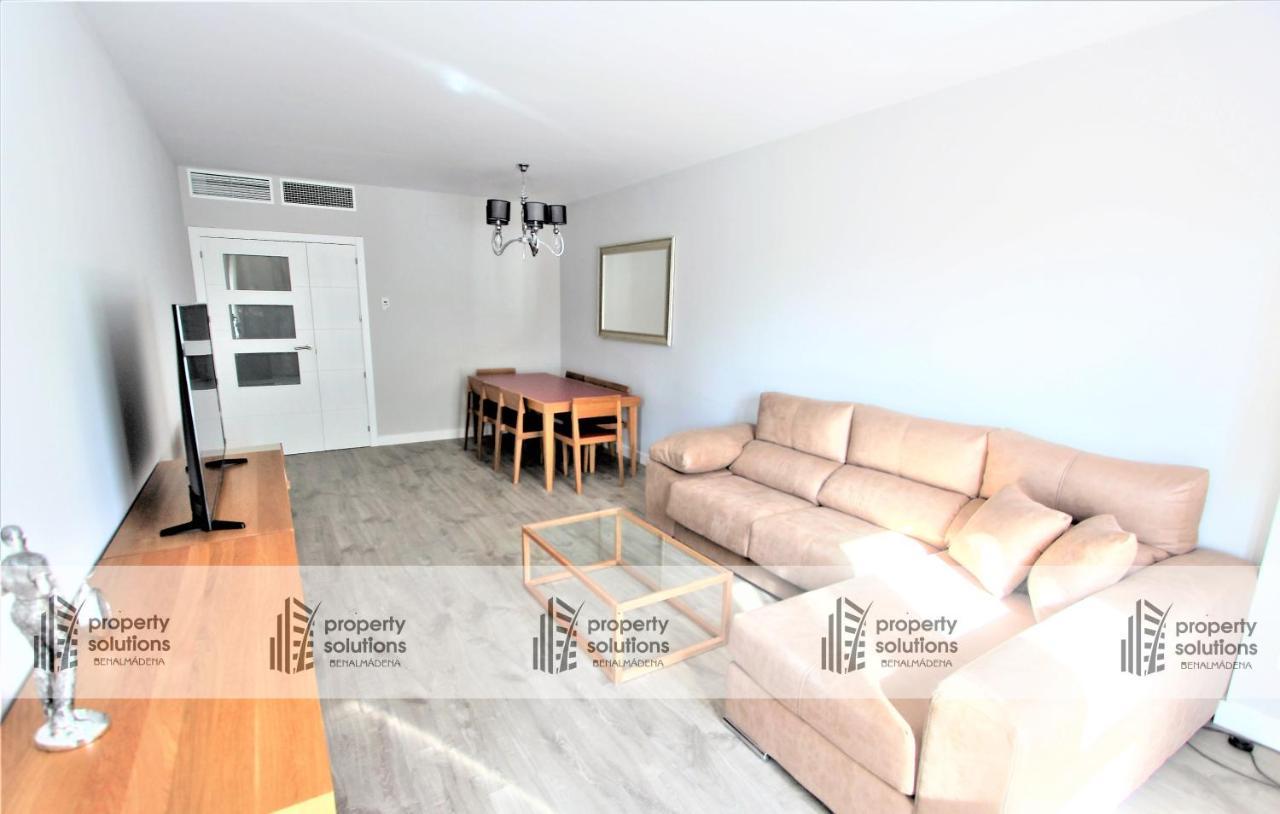 Appartamento Playa Los Álamos - Segunda línea de playa - Piscina - Playa a 300 metros - PARKING GRATIS - EXCELENTE CONEXIÓN WIFI Torremolinos Esterno foto