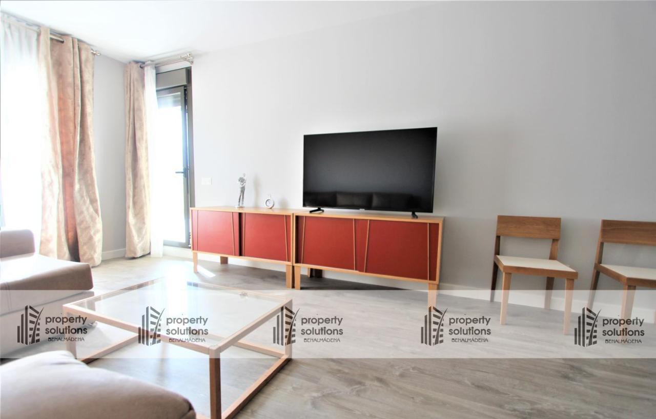 Appartamento Playa Los Álamos - Segunda línea de playa - Piscina - Playa a 300 metros - PARKING GRATIS - EXCELENTE CONEXIÓN WIFI Torremolinos Esterno foto